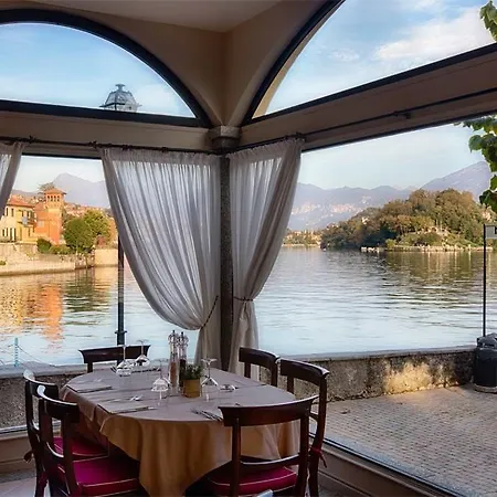 Lägenhetshotell Taverna Bleu 3*