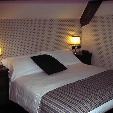 Apartahotel Taverna Bleu 3*