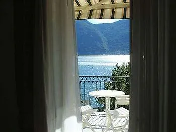 アパートホテル Taverna Bleu 3*
