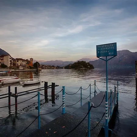 Taverna Bleu سالا كوماسينا